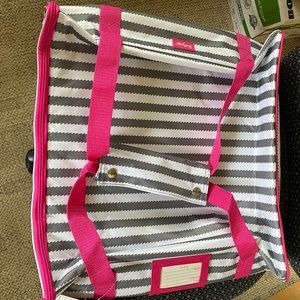 Thirty One 17" x 17" Thermal Carrier